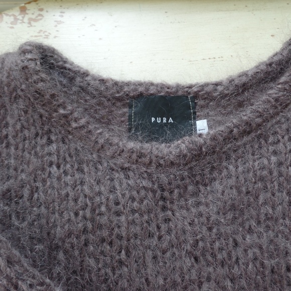 Cropped Mohair Sweater Small - Picture 3 of 3